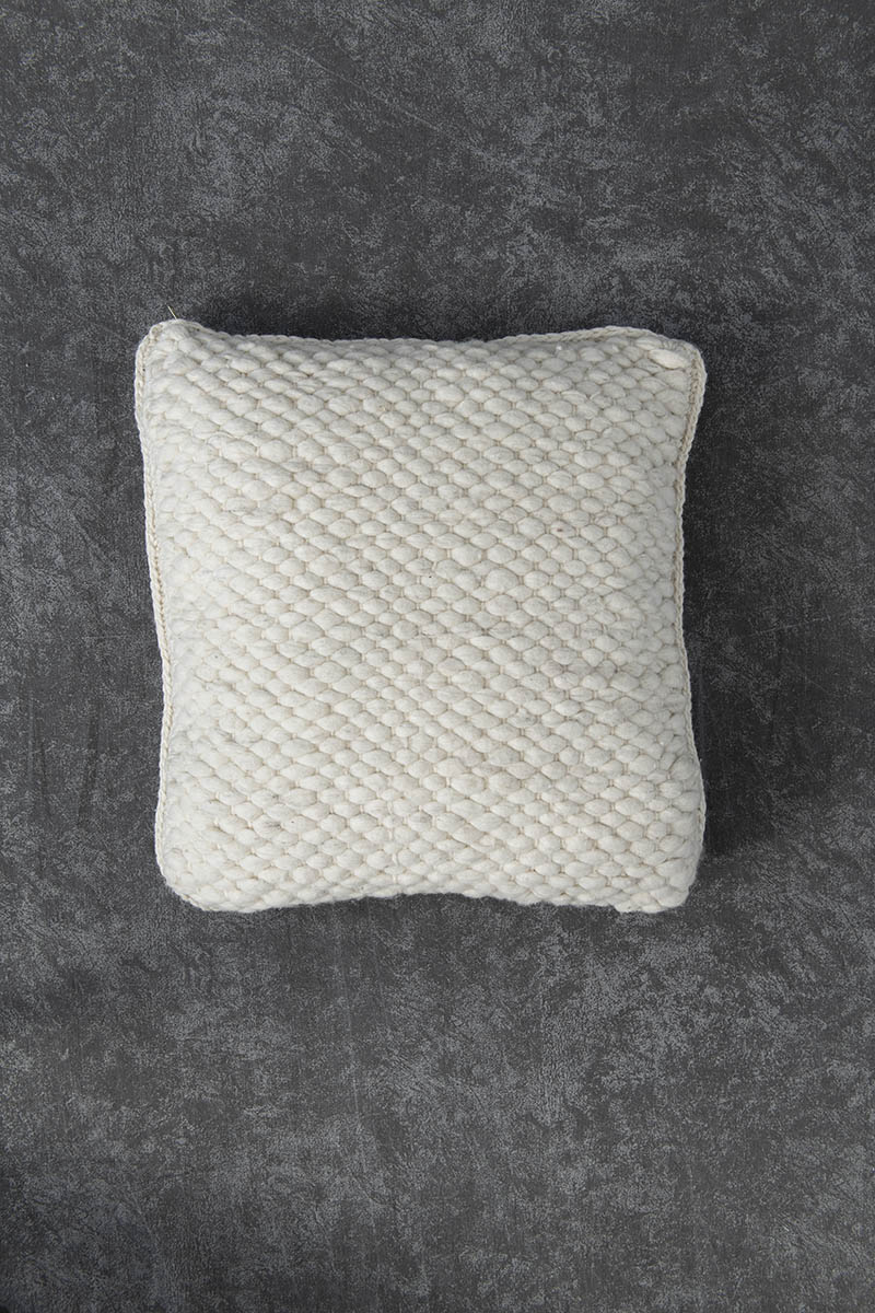 Almohadón Escamas Blanco ( pre-order )