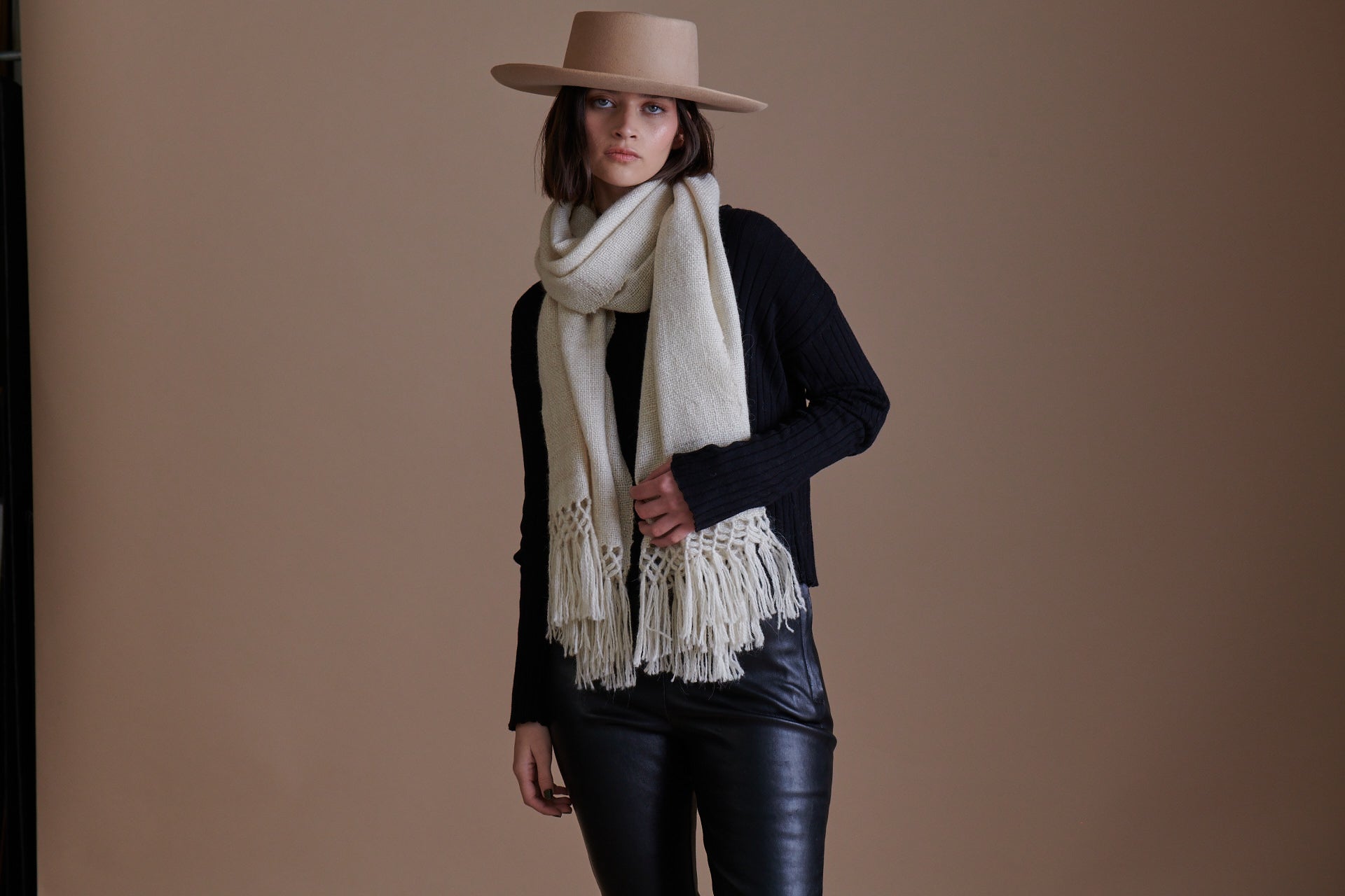 White Altiplano Stole