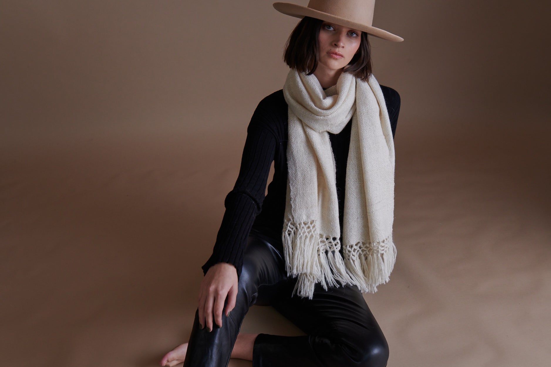 White Altiplano Stole