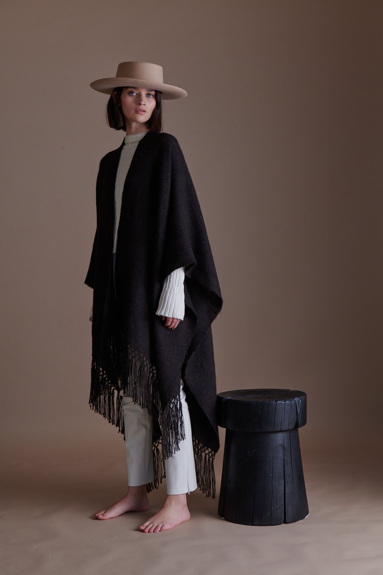 Natural Black Altiplano Ruana